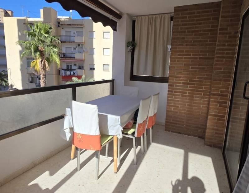 Продажа - квартира - Rincon de Loix - Benidorm