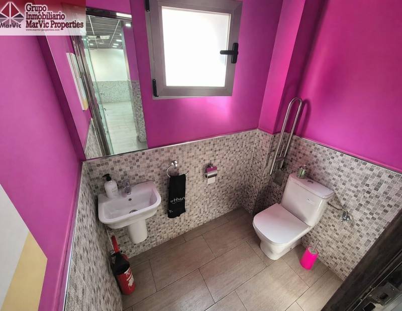 Traspaso o Alquiler - Negocio - Poniente - Benidorm