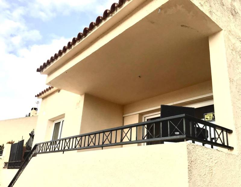 Sale - Semi-detached house - Urbanizaciones - La Nucía