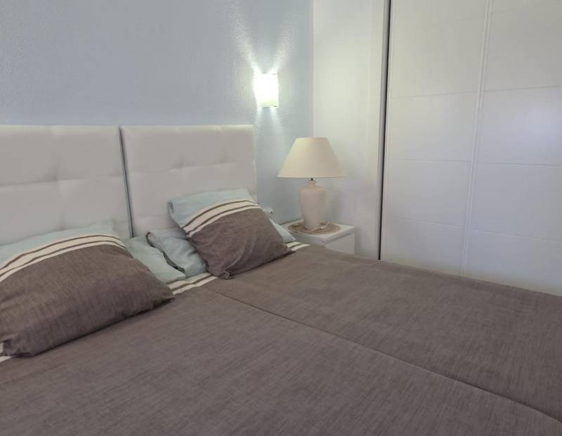 Продажа - квартира - Rincon de Loix - Benidorm