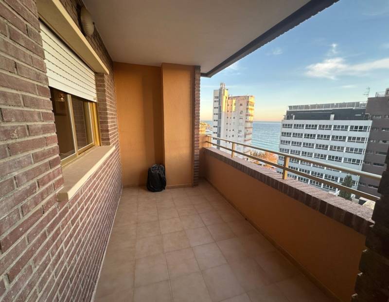 Продажа - квартира - Playa de Poniente - Benidorm