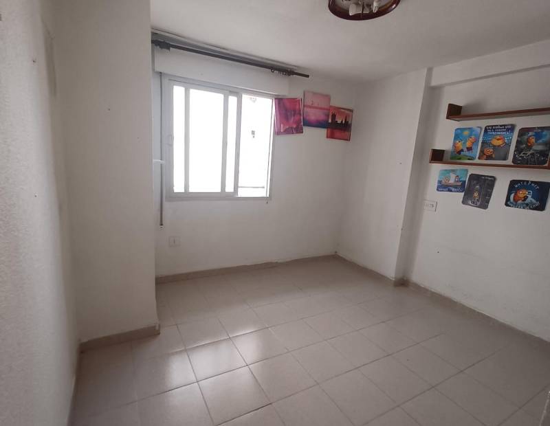 Venta - Apartamento - Plaza Triangular - Benidorm