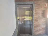 https://fotos15.apinmo.com/1156/29516218/17-22.jpg