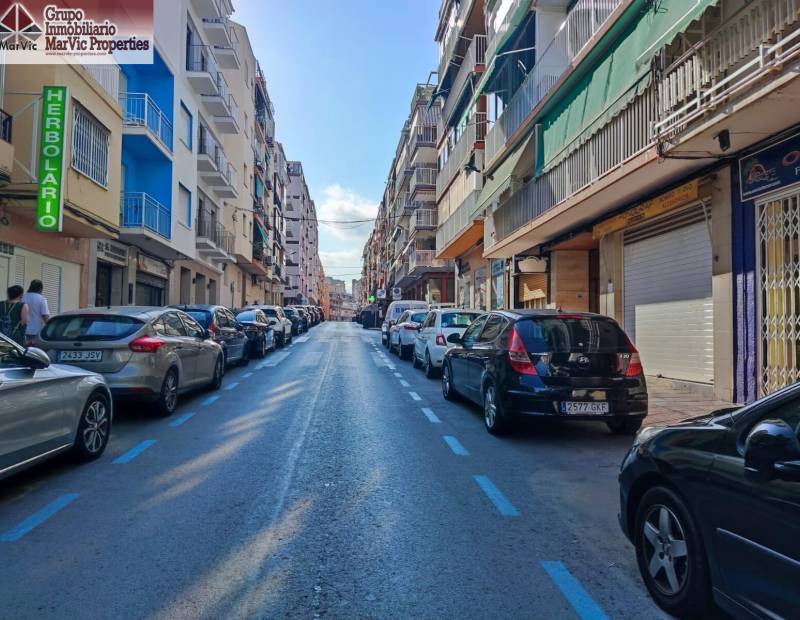 Продажа - помещение - Centro - Benidorm