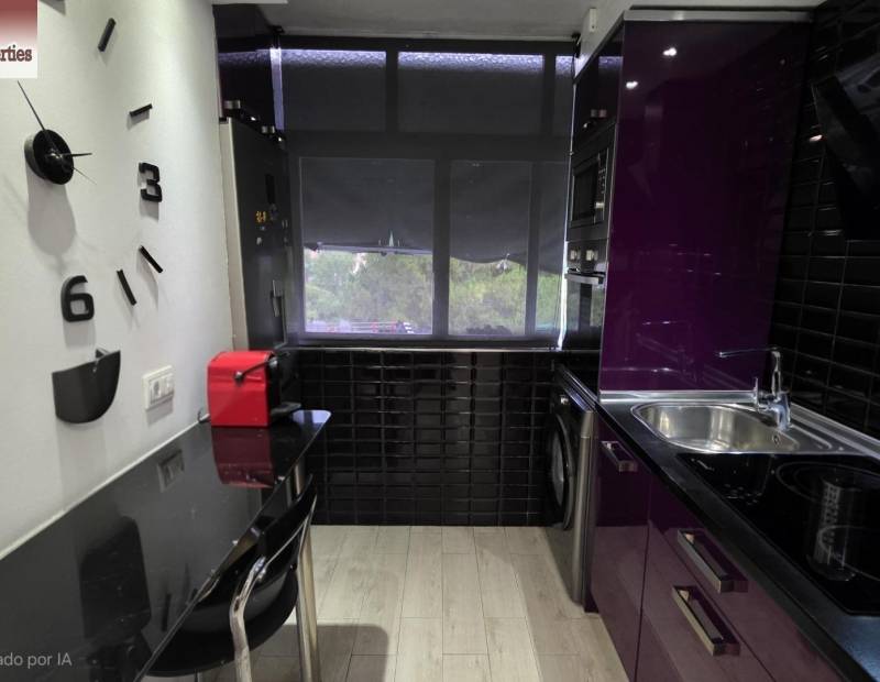 Продажа - квартира - Plaza de Toros - Benidorm