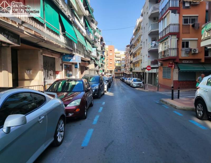 Продажа - помещение - Centro - Benidorm