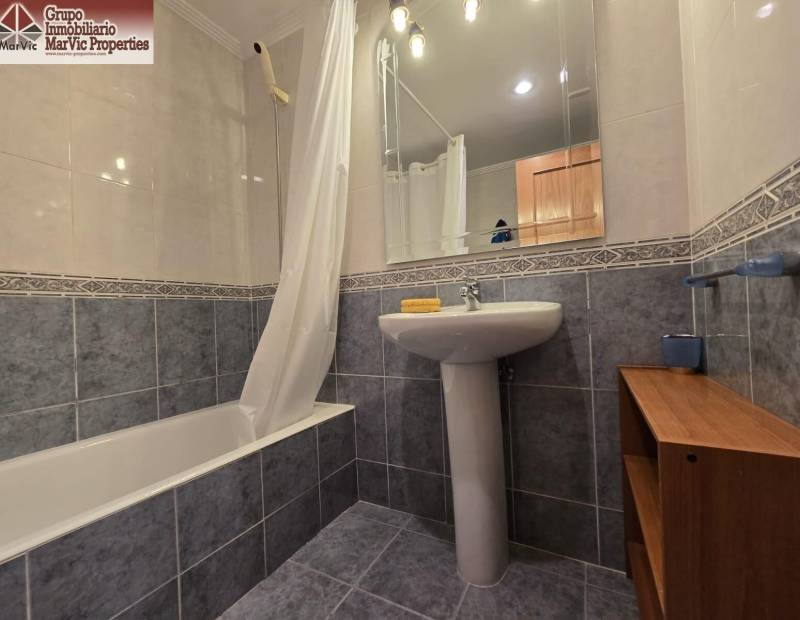 Venta - Piso - Avenida Beniarda - Benidorm