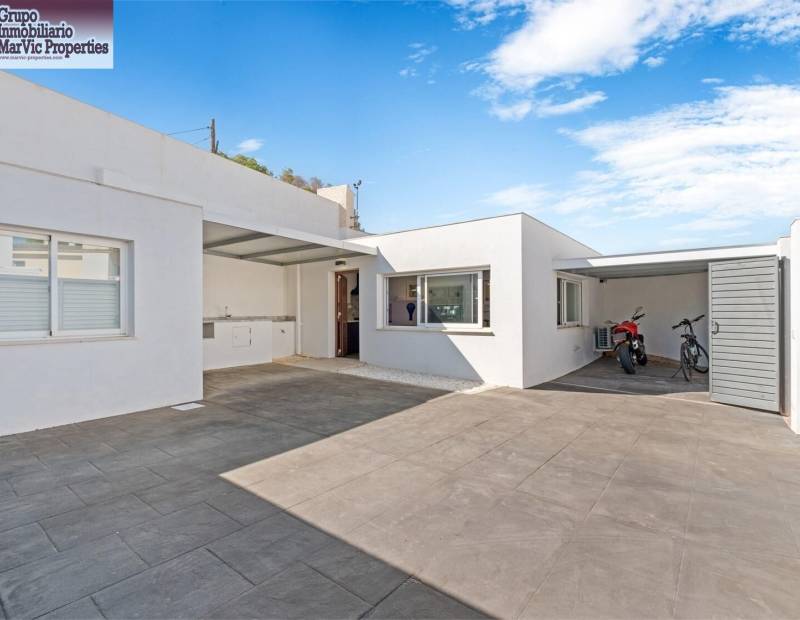 Venta - Chalet - Alfaz del PI Pueblo-Urbanizaciones - l'Alfas del Pi
