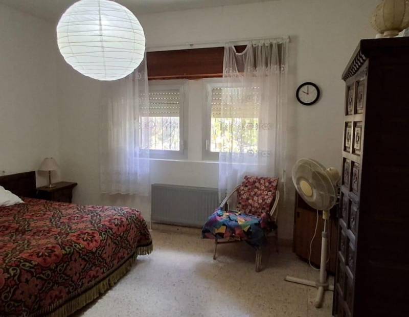 Sale - House with land - Levante - Benidorm