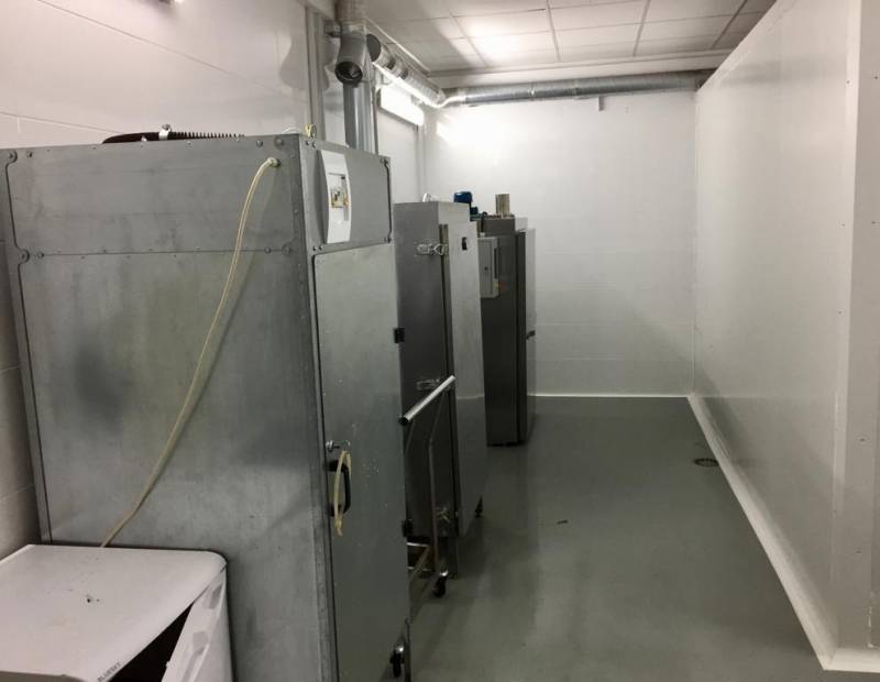 Vente - Bâtiment industriel - La alberca - La Nucía