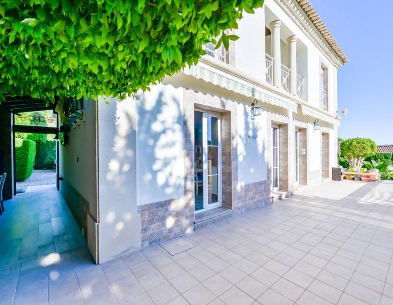 Sale - Single family house - Golf Bahía - Finestrat