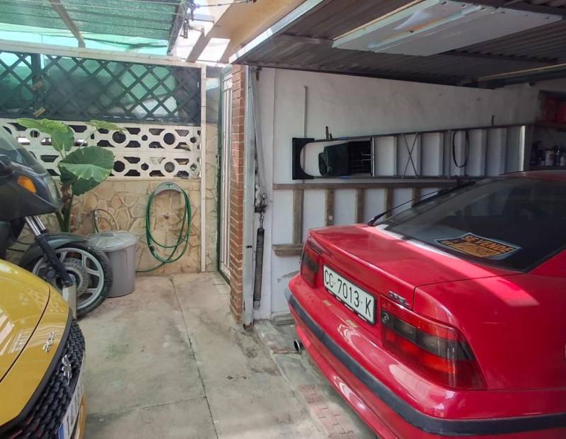 Продажа - шале - Barranco Hondo - La Nucía