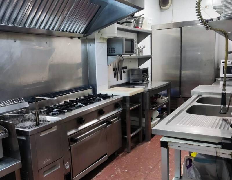 Продажа - помещение - Centro - Benidorm