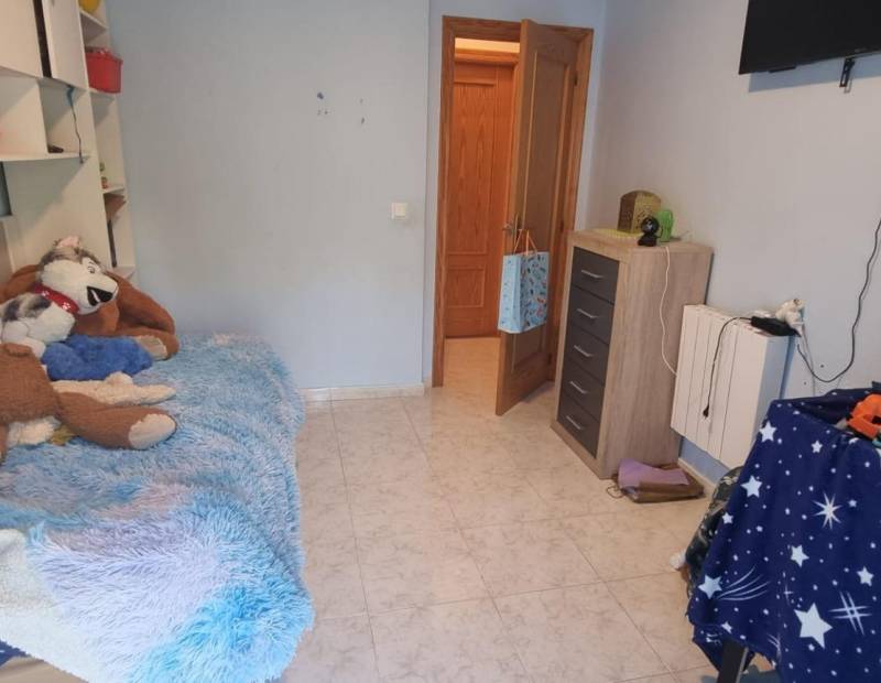 Продажа - спаренный дом - Urbanizaciones - La Nucía