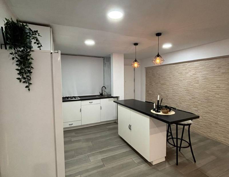 Sale - Flat - Centro - Benidorm