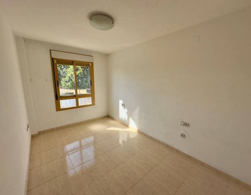 Sale - Apartment - Centro - Chirles