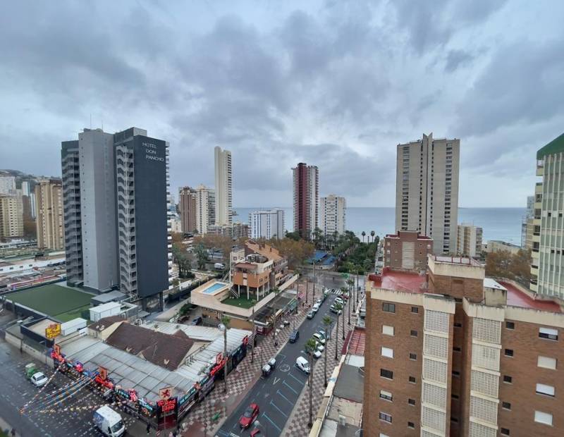 Sale - Apartment - Avenida del Mediterraneo - Benidorm