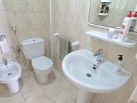 https://fotos15.apinmo.com/1156/29493022/4-13.jpg