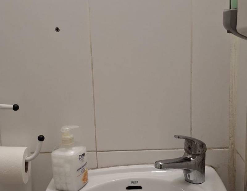 Продажа - помещение - Avenida Beniarda - Benidorm