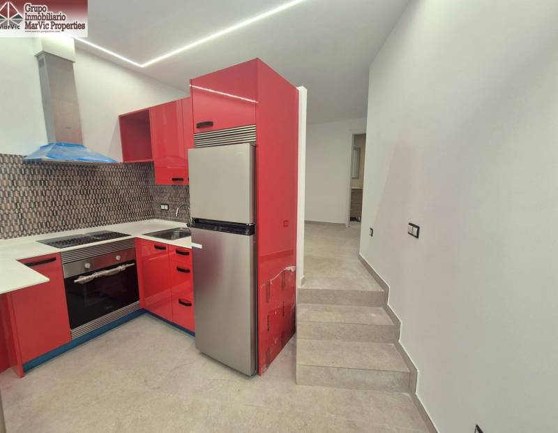 Sale - Studio - Avenida del Mediterraneo - Benidorm