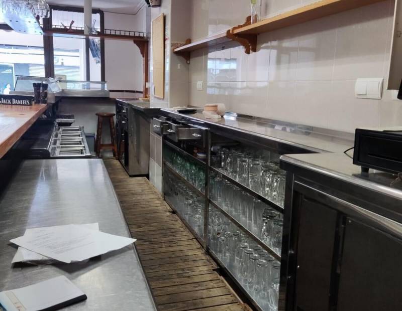 Продажа - помещение - Centro - Benidorm