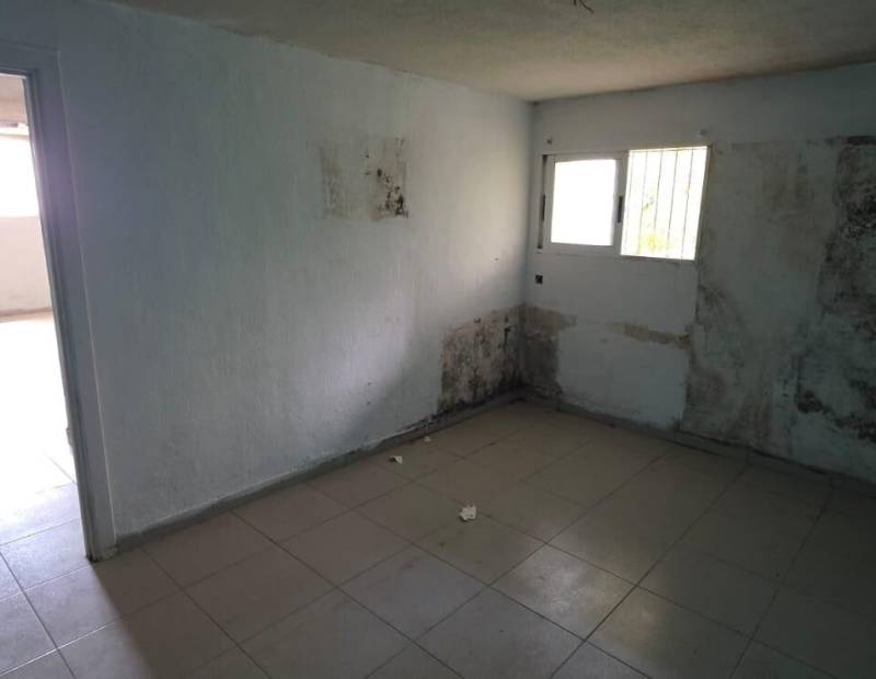 Venta - Estudio - Playa de Poniente - Benidorm