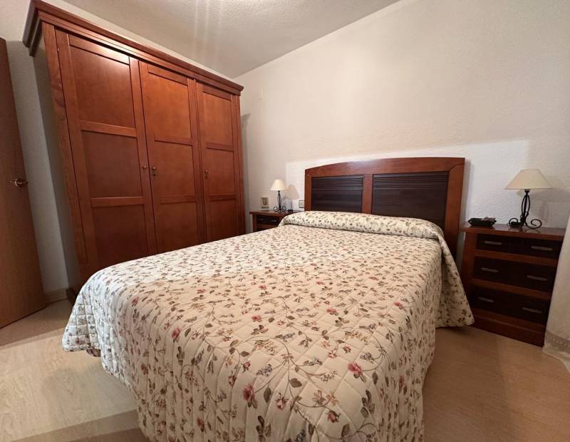 Продажа - квартира - Avenida L Aigüera - Benidorm