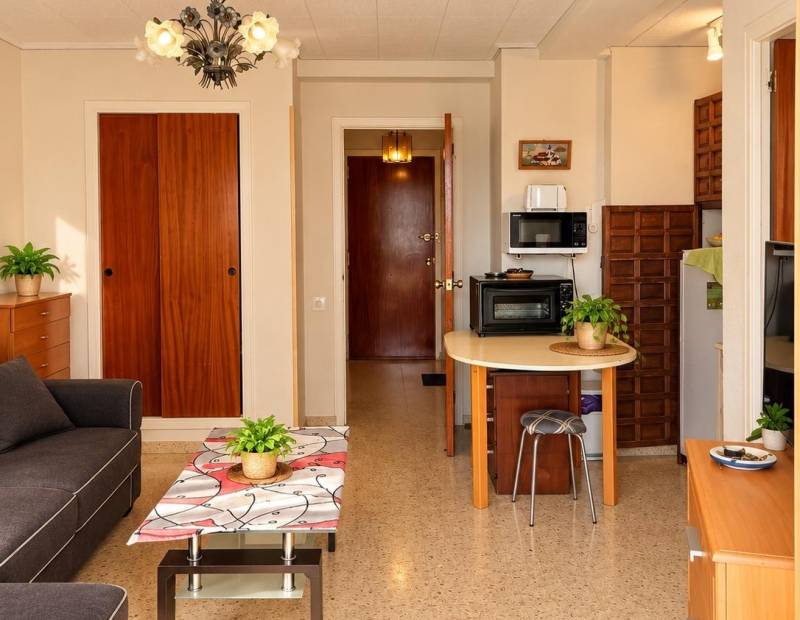 Продажа - квартира - Playa de Poniente - Benidorm