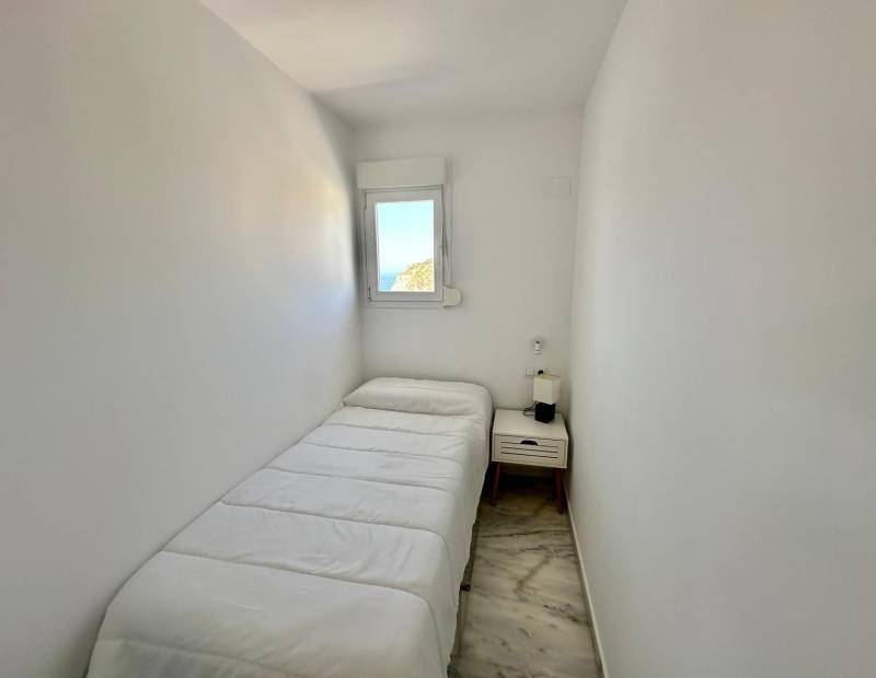 Продажа - АПАРТАМЕНТЫ - Cala de Benidorm - Benidorm