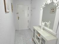 https://fotos15.apinmo.com/1156/29863362/4-9.jpg