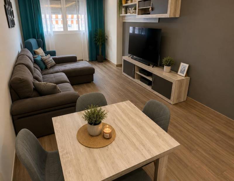 Продажа - квартира - Colonia Madrid - Benidorm
