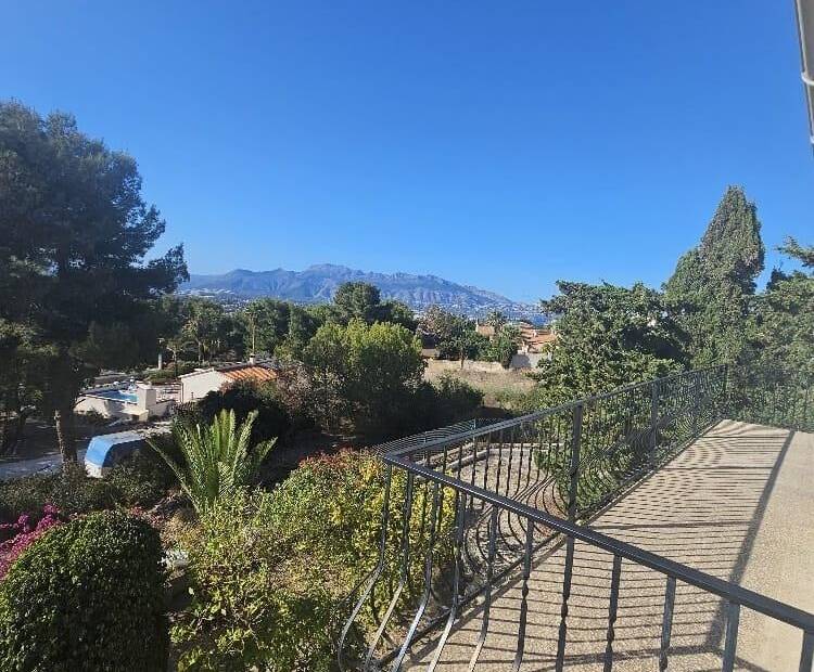 Продажа - шале - Albir - l'Alfas del Pi