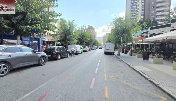 Local commercial - De location - Playa de Levante - Benidorm