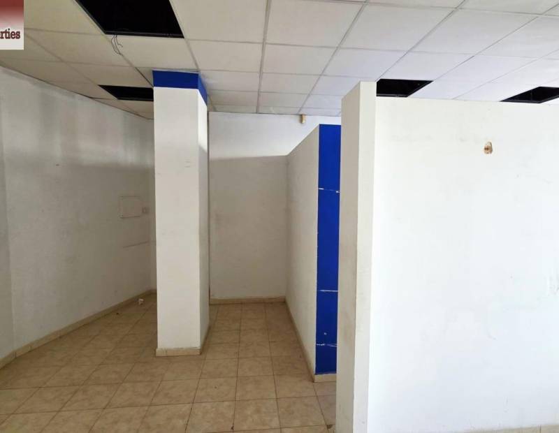 Продажа - помещение - Colonia Madrid - Benidorm