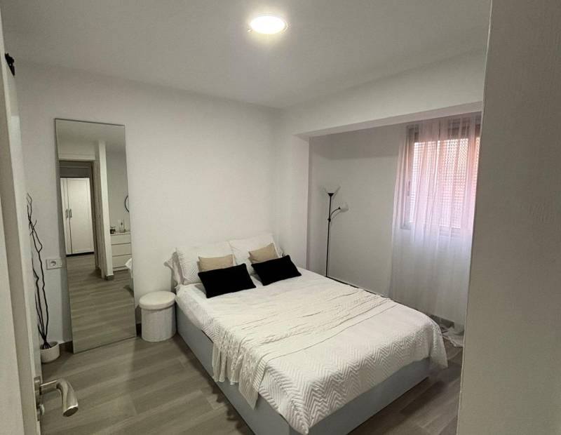 Sale - Flat - Centro - Benidorm