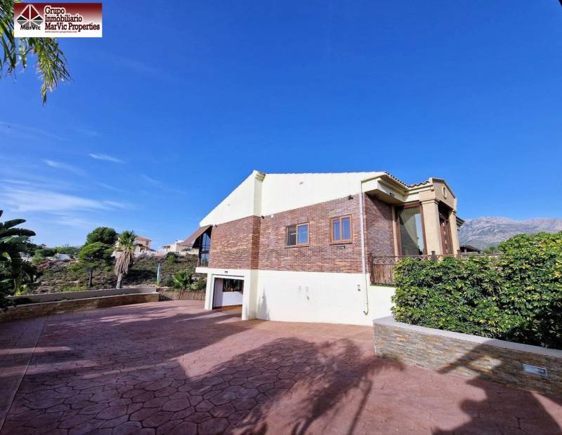 Sale - Single family house - Panorama - La Nucía