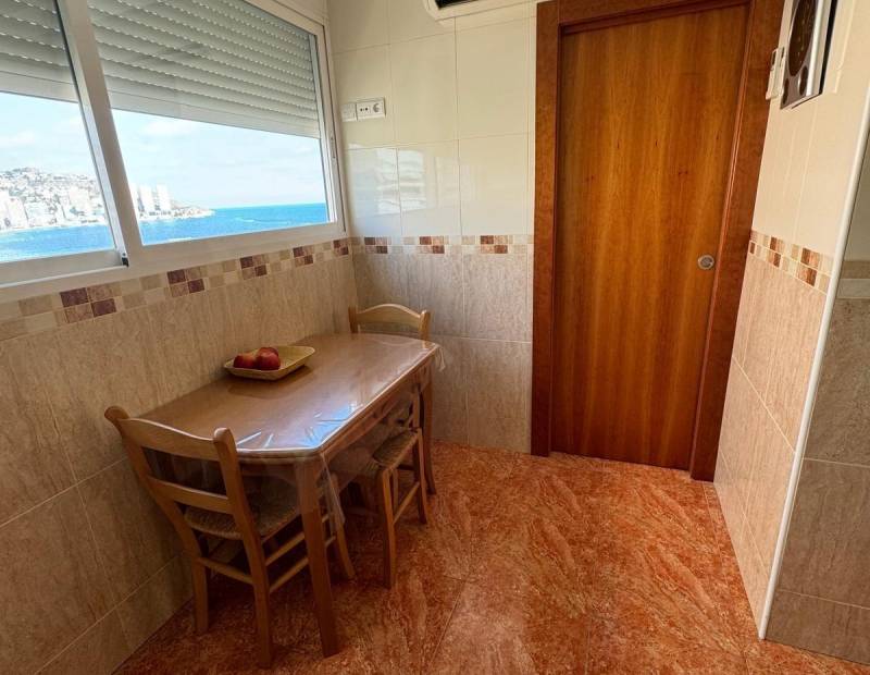 Alquiler - Piso - 1ª Linea - Benidorm