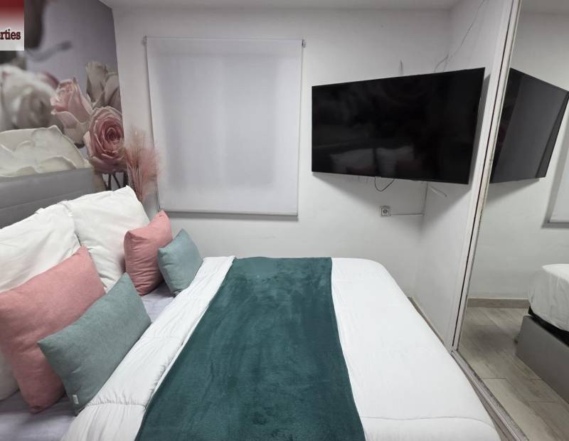 Продажа - квартира - Plaza de Toros - Benidorm