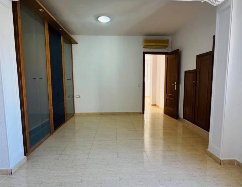 Продажа - спаренный дом - Alberca - Polop