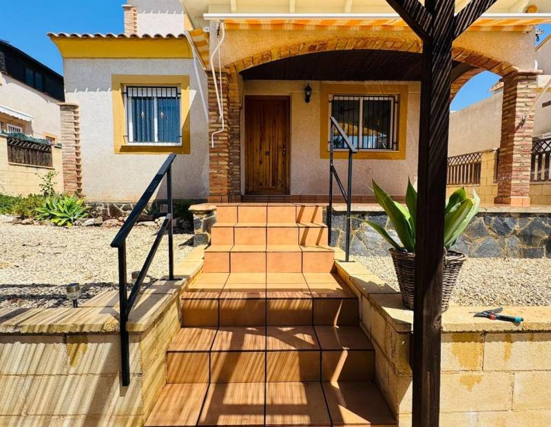 Продажа - спаренный дом - Alberca - Polop