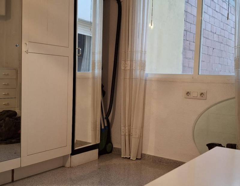 Sale - Flat - Avenida Beniarda - Benidorm