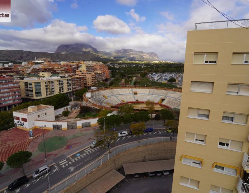 Sale - Flat - Avenida Alfonso Puchades - Benidorm