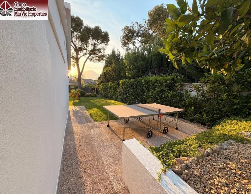 Продажа - шале - Rincon de Loix Llano - Benidorm
