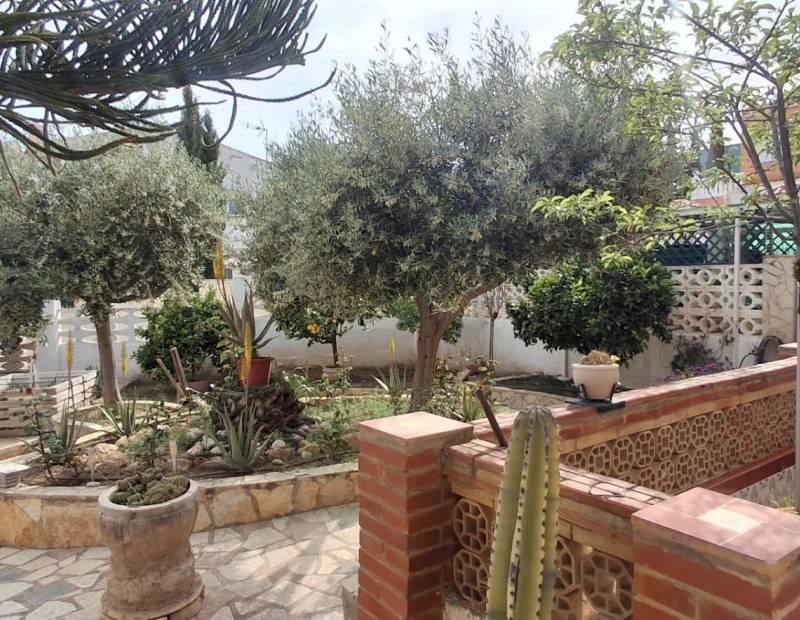 Продажа - шале - Barranco Hondo - La Nucía