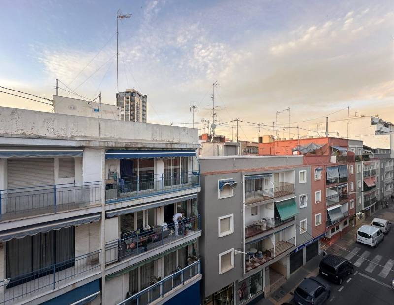 Sale - Apartment - Centro - Benidorm