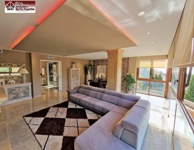 Sale - Single family house - Panorama - La Nucía