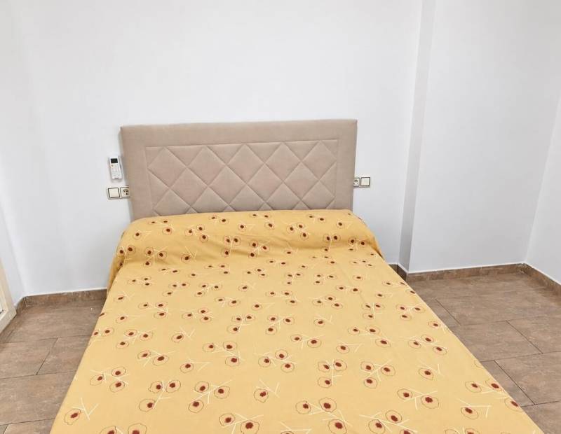 De location - Appartement de ville - 1ª Linea - Benidorm