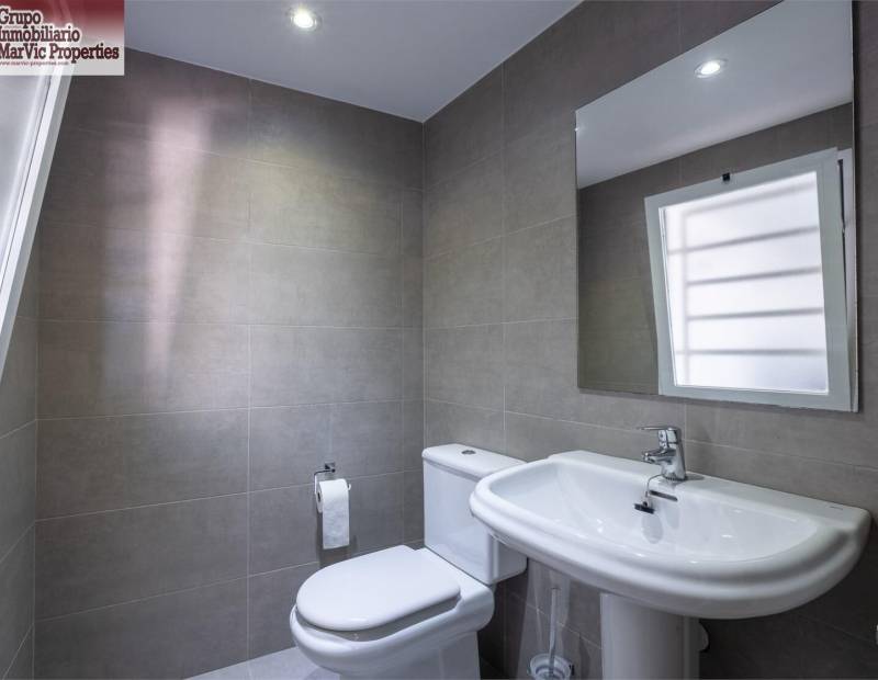 Venta - Chalet - Alfaz del PI Pueblo-Urbanizaciones - l'Alfas del Pi