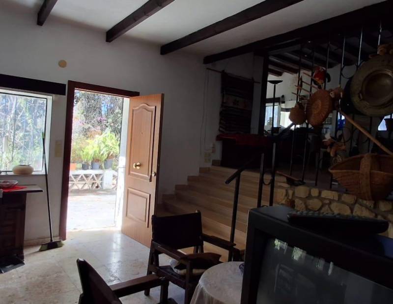 Sale - House with land - Levante - Benidorm