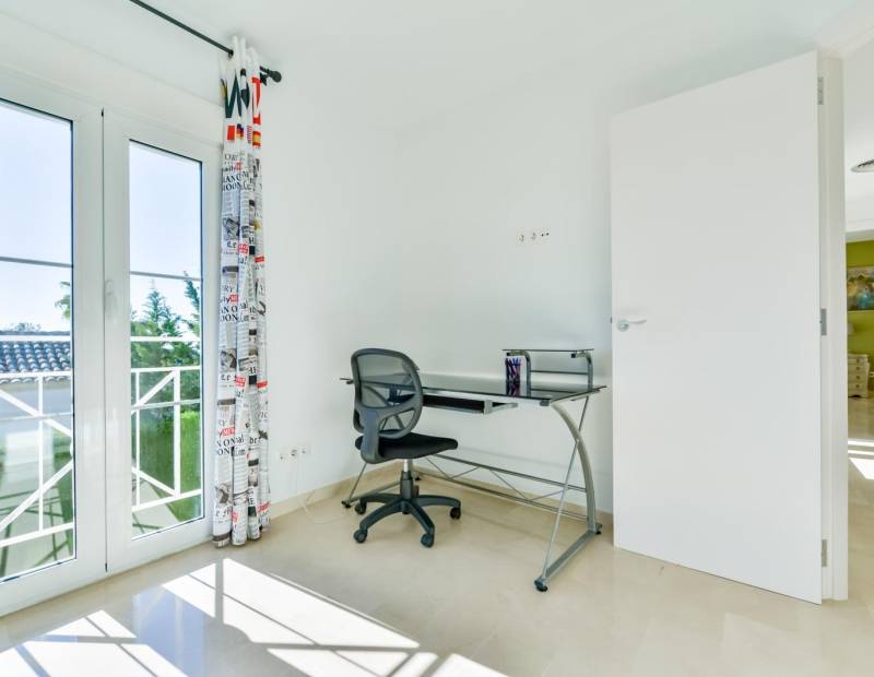 Sale - Single family house - Golf Bahía - Finestrat